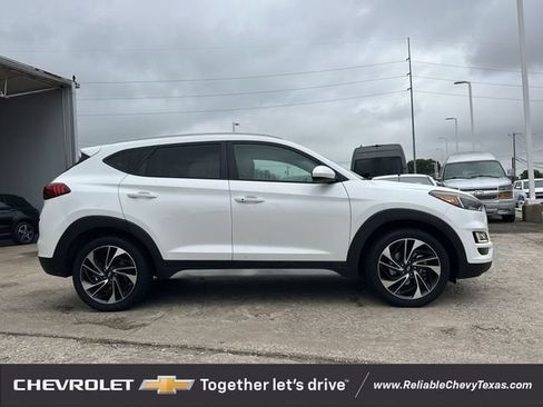 Used 2020 Hyundai Tucson Sport w/ Cargo Package FWD image 2