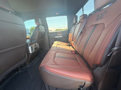 Used 2020 Ford F250 King Ranch w/ King Ranch Ultimate Package AWD/4WD image 15