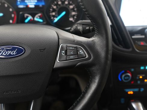 Used 2019 Ford Escape Titanium w/ U9j03 - Titanium Tow Package image 26