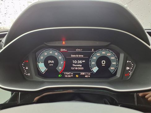 Used 2022 Audi Q3 2.0T Premium w/ Convenience Package image 19