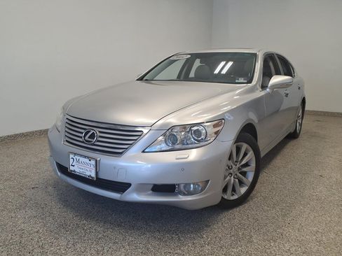 Used 2012 Lexus LS 460 AWD w/ Comfort Pkg image 1