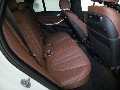Used 2024 BMW X5 xDrive50e w/ Executive Package AWD/4WD image 34