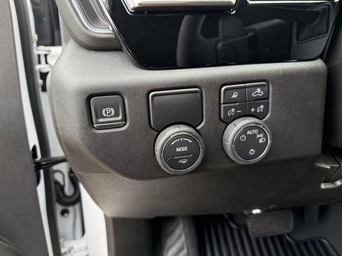 New 2026 Chevrolet Silverado 1500 LT w/ Texas Edition Plus image 31