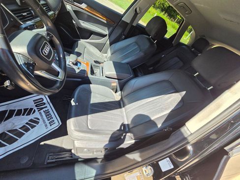 Used 2018 Audi Q5 2.0T Premium AWD/4WD image 17