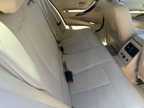 Used 2013 BMW 335i xDrive Sedan AWD/4WD image 12