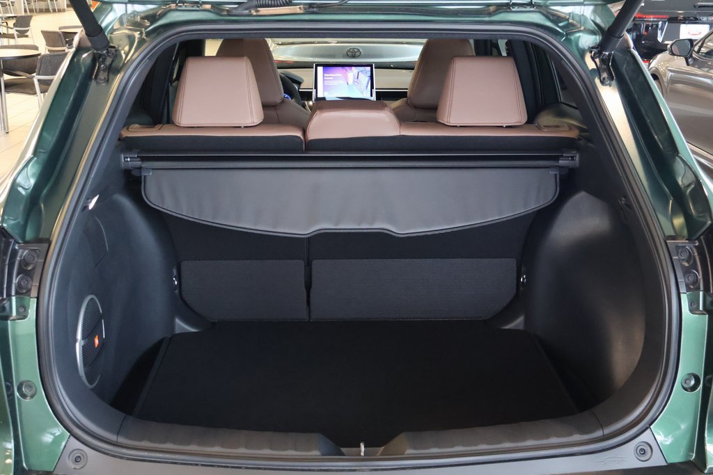 Used 2026 Toyota Corolla Cross XLE w/ Convenience Package FWD image 13