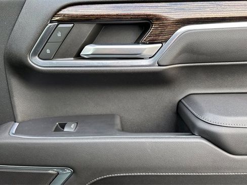 Used 2023 GMC Sierra 1500 Elevation image 21