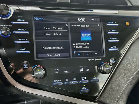 Used 2019 Toyota Camry XSE FWD image 14