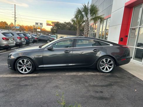 Used 2016 Jaguar XJ L Portfolio image 8