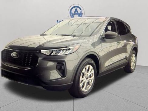 Used 2023 Ford Escape Active AWD/4WD image 1