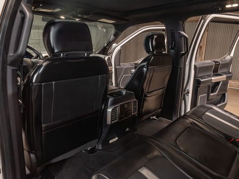 Used 2019 Ford F450 Platinum w/ Platinum Ultimate Package AWD/4WD image 21