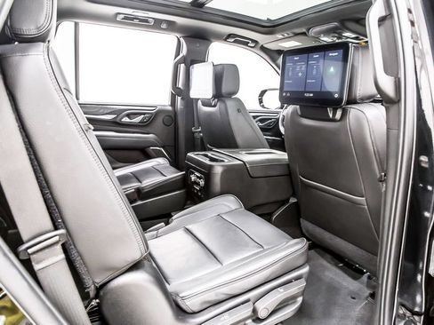 Used 2021 GMC Yukon Denali w/ LPO, Illumination Package RWD image 33