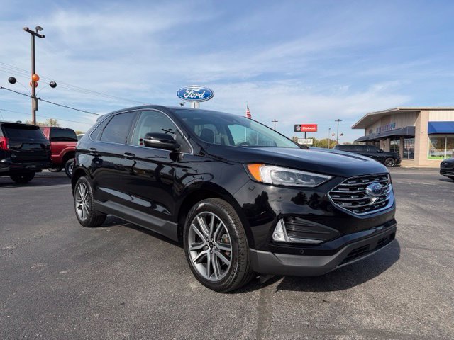 Used 2024 Ford Edge Titanium w/ Equipment Group 301A AWD/4WD image 8