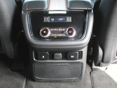 Used 2020 Lincoln Navigator 2WD image 21