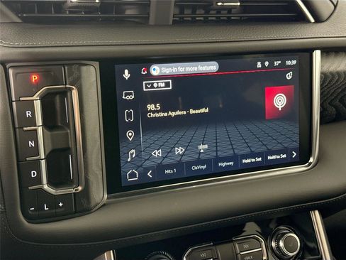 Used 2024 GMC Yukon Denali w/ LPO, Floor Liner Package image 23