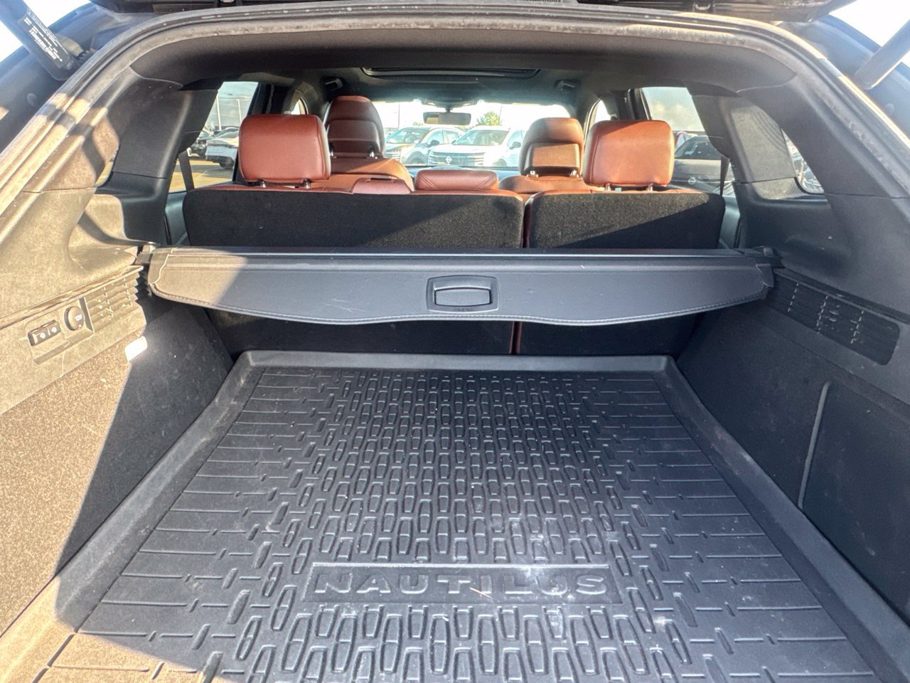 Used 2019 Lincoln Nautilus Reserve w/ Cargo Utility Package FWD image 45