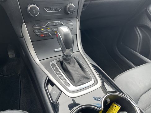 Used 2018 Ford Edge SEL w/ Equipment Group 201A image 20