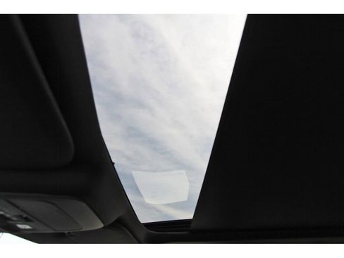 Certified 2022 Ford F150 XLT w/ Equipment Group 302A High image 24