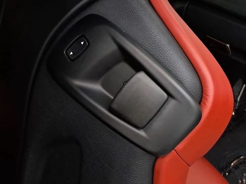 Used 2018 BMW M4 Coupe RWD image 35