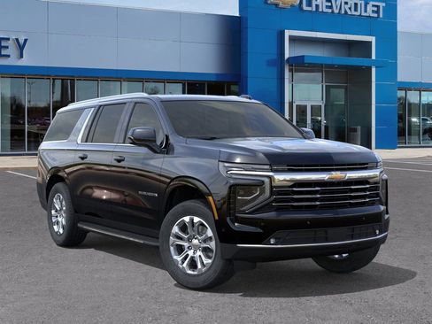 New 2026 Chevrolet Suburban LT image 7