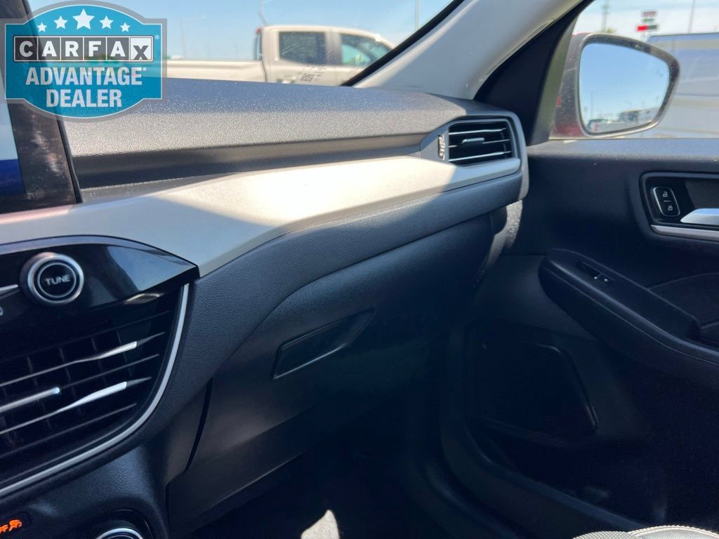 Used 2021 Ford Escape SEL AWD/4WD image 15