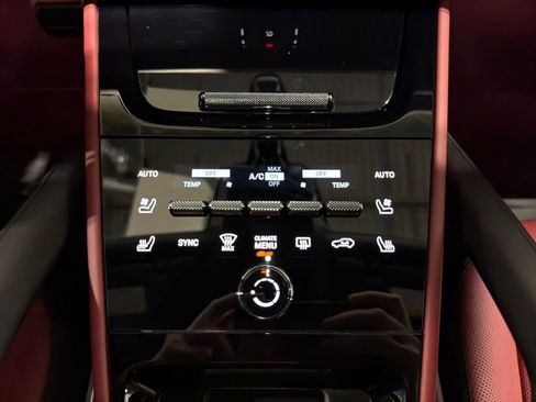 Used 2026 Porsche Cayenne S image 13