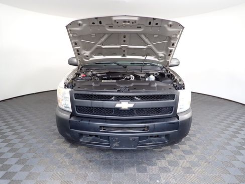 Used 2009 Chevrolet Silverado 1500 W/T RWD image 8