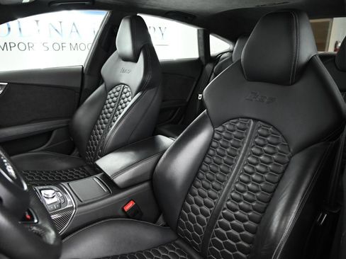Used 2016 Audi RS 7 Prestige image 19