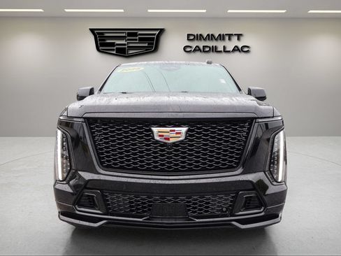 Certified 2025 Cadillac Escalade ESV V AWD/4WD image 2