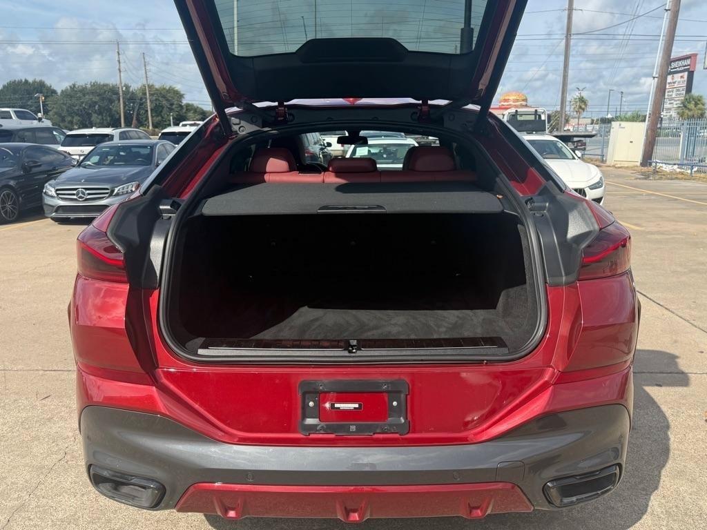 Used 2022 BMW X6 xDrive40i w/ Executive Package AWD/4WD image 10