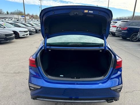 Used 2021 Kia Forte LXS image 11