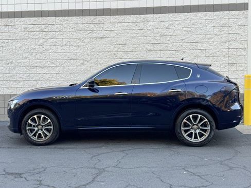 Used 2019 Maserati Levante S image 14