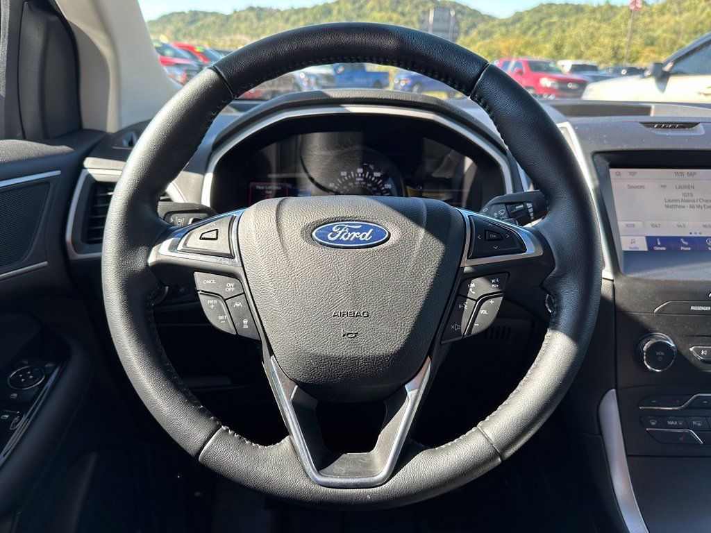 Used 2020 Ford Edge SEL w/ Convenience Package AWD/4WD image 8