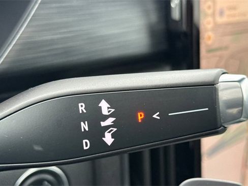 Used 2024 GMC Acadia AT4 w/ Super Cruise Package image 35