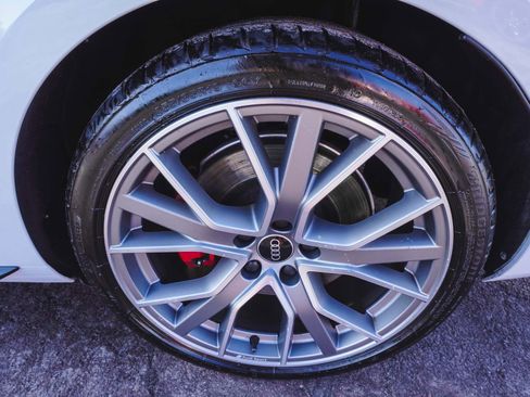 Used 2023 Audi S4 Premium Plus w/ Premium Plus Package image 7