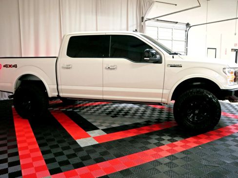 Used 2019 Ford F150 Lariat w/ Equipment Group 502A Luxury image 3
