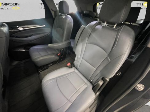 Used 2019 Buick Enclave Essence AWD/4WD image 13
