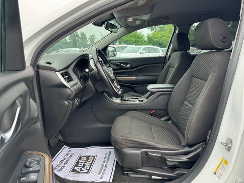 Used 2017 GMC Acadia SLE AWD/4WD image 15