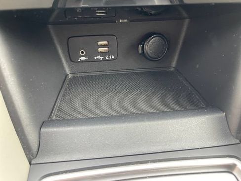 Certified 2024 Subaru Forester Premium AWD/4WD image 23