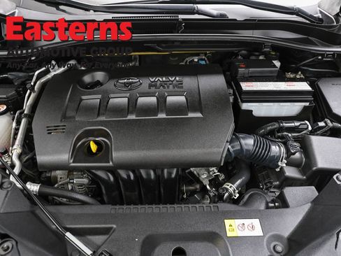 Used 2022 Toyota C-HR Limited FWD image 7
