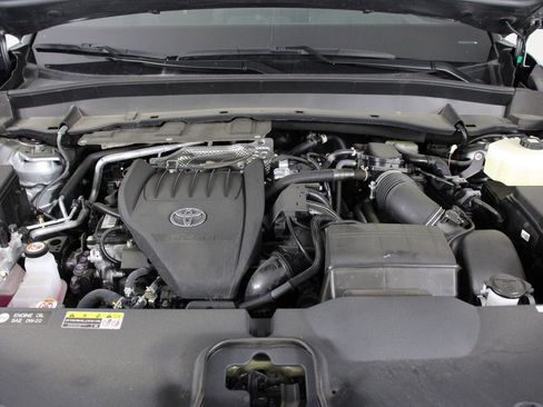 Used 2025 Toyota Grand Highlander AWD Hybrid image 24
