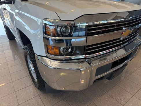 Used 2017 Chevrolet Silverado 2500 W/T w/ WT Fleet Convenience Package image 9