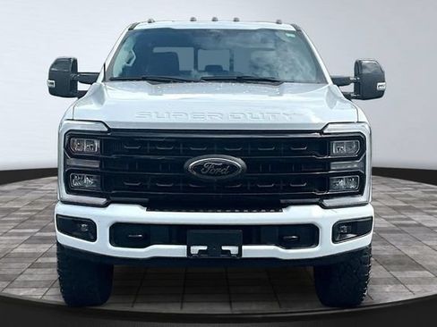 Used 2024 Ford F250 Lariat w/ Tremor Off-Road Package AWD/4WD image 2