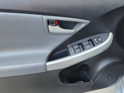 Used 2012 Toyota Prius Four w/ Deluxe Solar Roof Pkg image 23