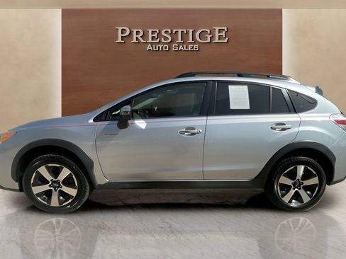 Used 2016 Subaru Crosstrek Touring AWD/4WD image 2