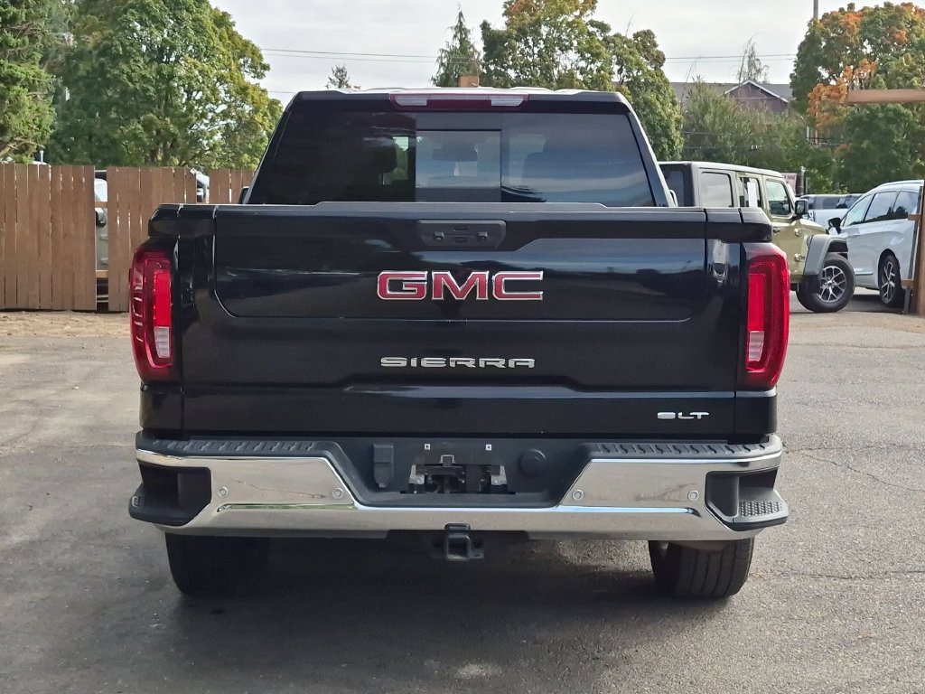 Used 2023 GMC Sierra 1500 SLT w/ SLT Premium Plus Package AWD/4WD image 6