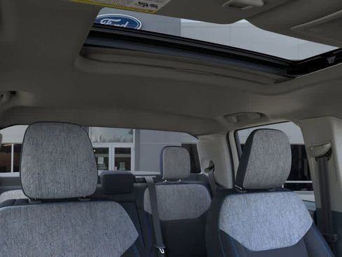 New 2026 Ford Maverick XLT w/ XLT Luxury Package image 12