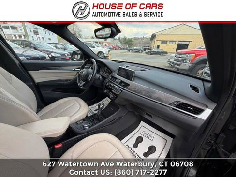 Used 2017 BMW X1 xDrive28i AWD/4WD image 34