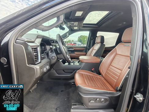 Used 2025 GMC Sierra 1500 Denali Ultimate AWD/4WD image 21
