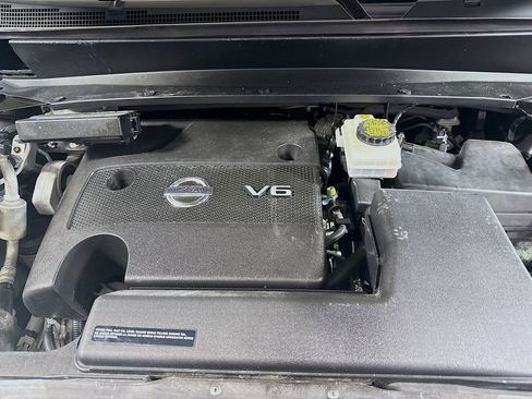 Used 2016 Nissan Pathfinder S image 28